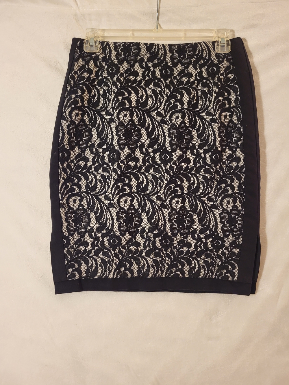 Worthington Black Lace Overlay Pencil Skirt with Cream Base